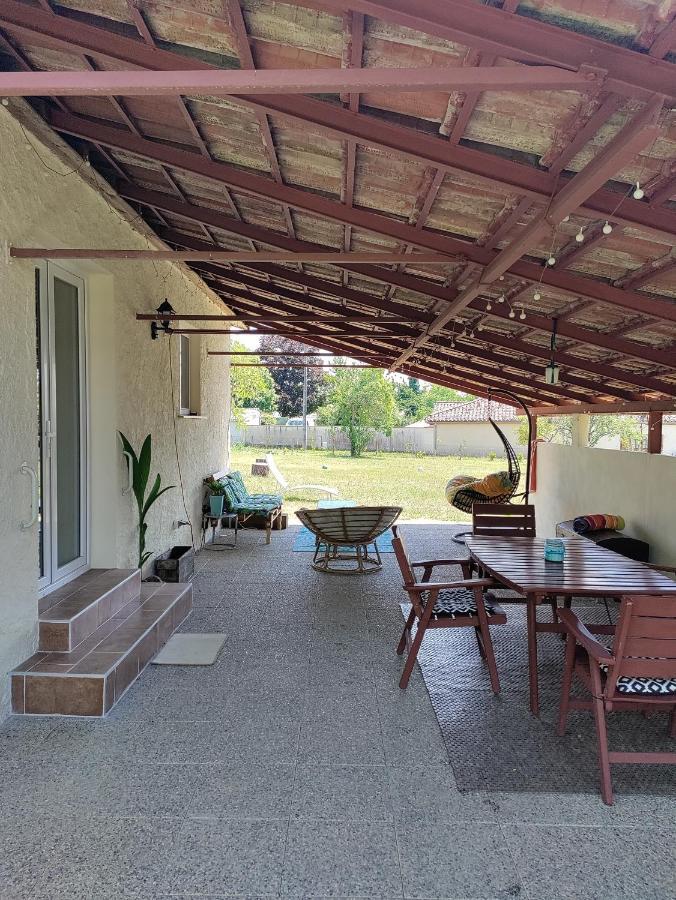Chez Chapelle In The Heart Of The Gascony With Pool And Hot Tub Apartment Auch Exterior foto